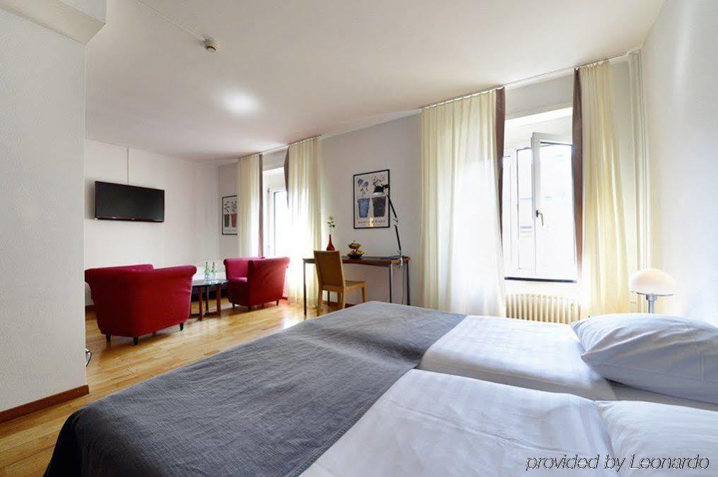 Scheuble 3* Zürih